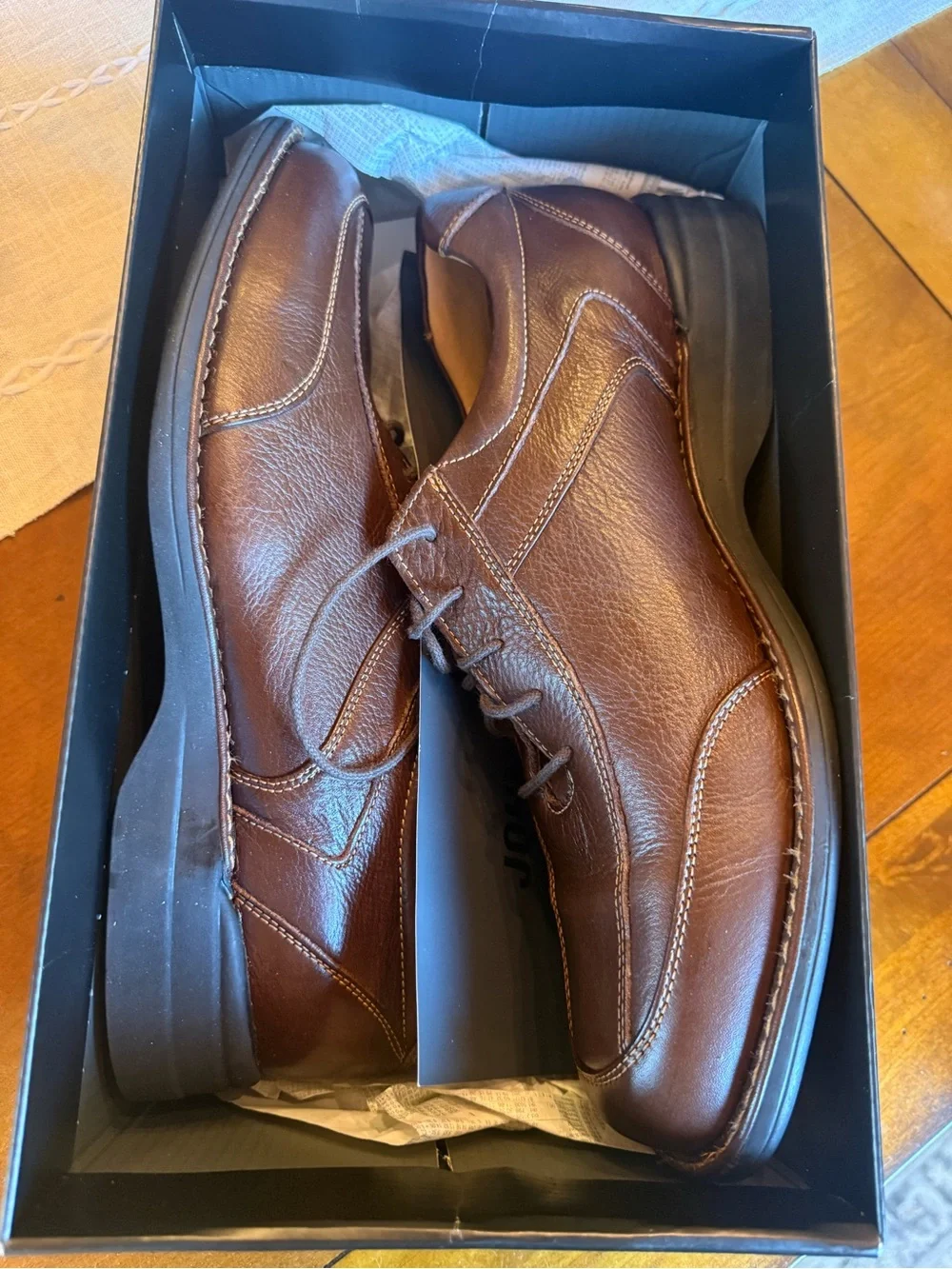 Johnston & Murphy Brown Leather Lace-Up Oxfords